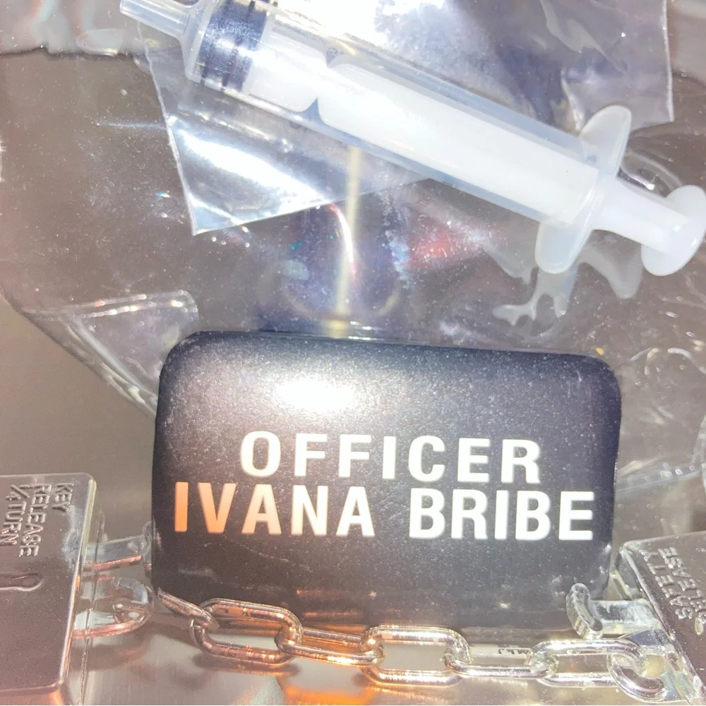 👮🏻Police Officer 😆Ivana Bribe😆Costume - Picture 8 of 10